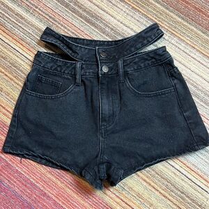 Le Lis Collection Black Denim Shorts